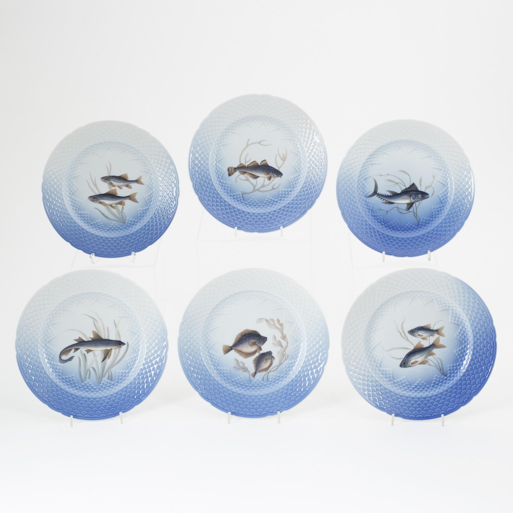 A set of twelwe porcelain plates, Bing & Grøndahl, Denmark.