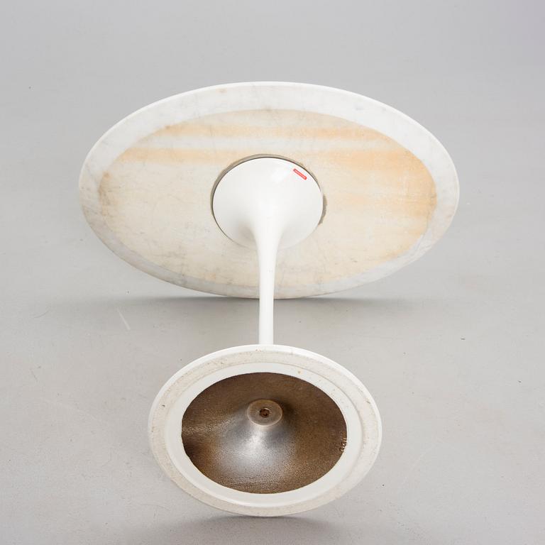 BORD, "Tulip", Eero Saarinen, 1900-talets slut.