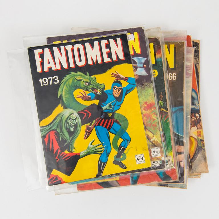 A complete set of "Fantomens julalbum" comic books 1944-2015.