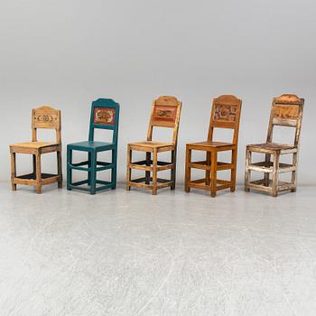 Five painted pine chairs from Järvsö, first half of the 20th Century.