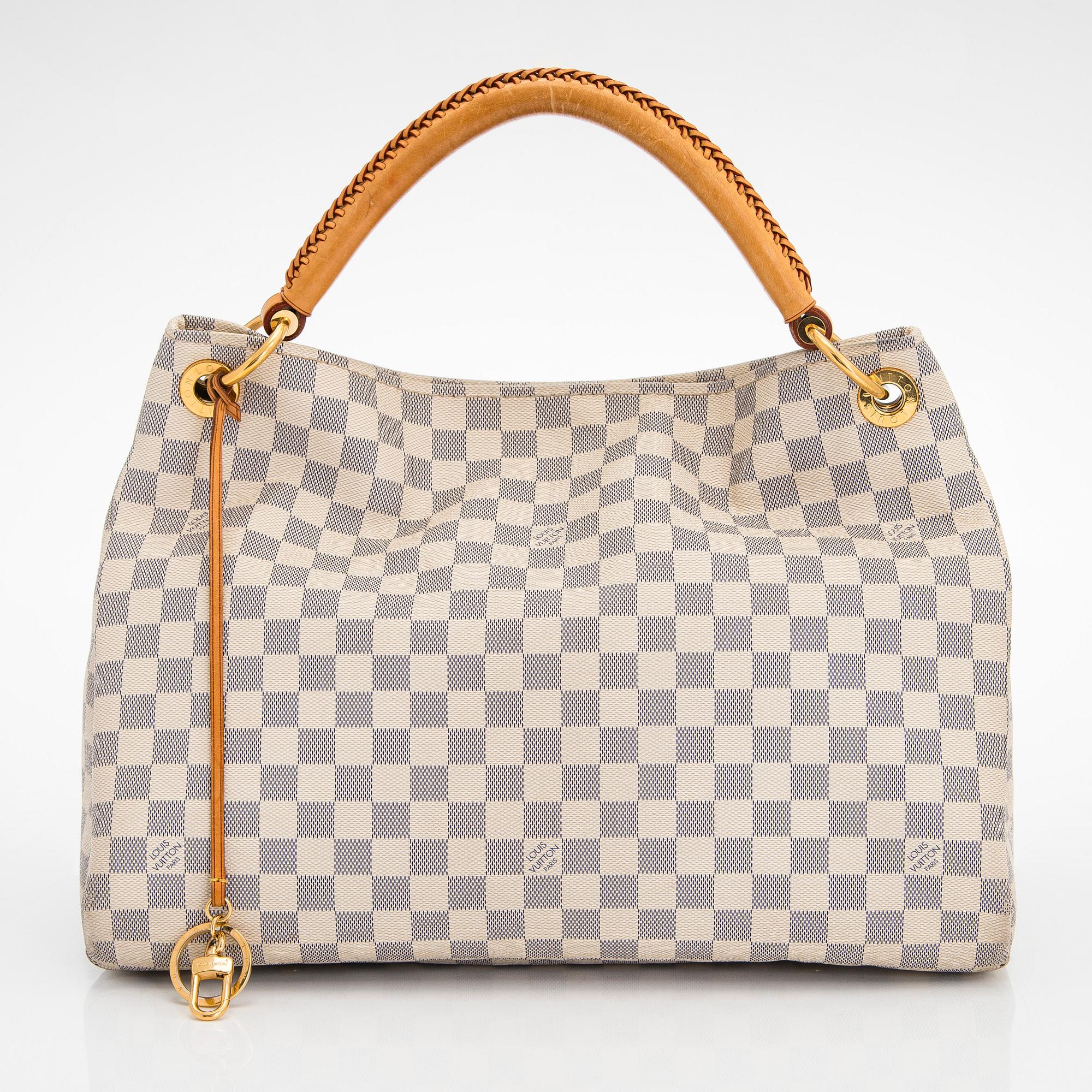 Louis Vuitton, an 'Artsy MM' handbag.