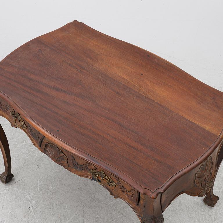 Desk, Chippedale, England, circa 1800.