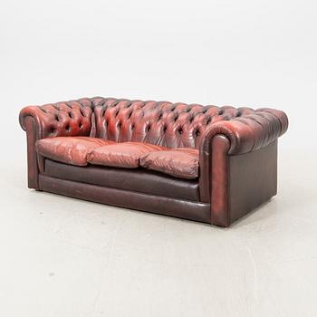 Soffa, Chesterfield modell, senare delen av 1900-talet.