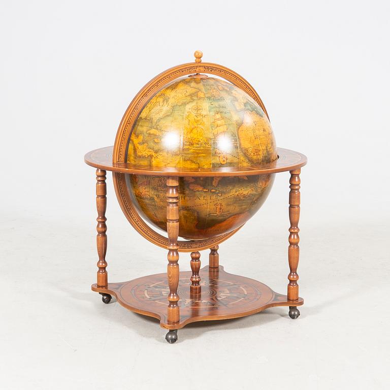 Bar cabinet, globe.