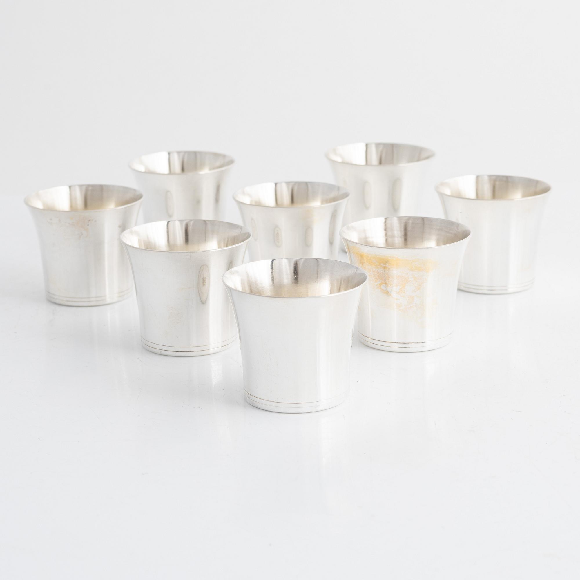 Bägarer, 8 st, silver, K.Torndals Juvelerare Ab, Stockholm, 1949.