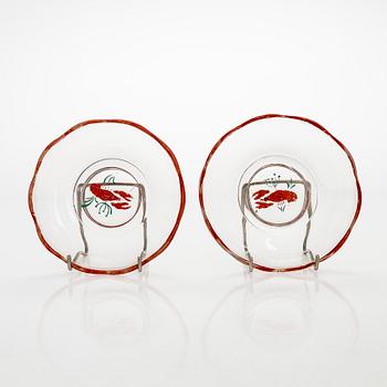 Lautasia, 23 kpl, lasia, rapukoristelu, Helsingin Purjehdusseuran HSS ravintolasta, 1930-40-luku.