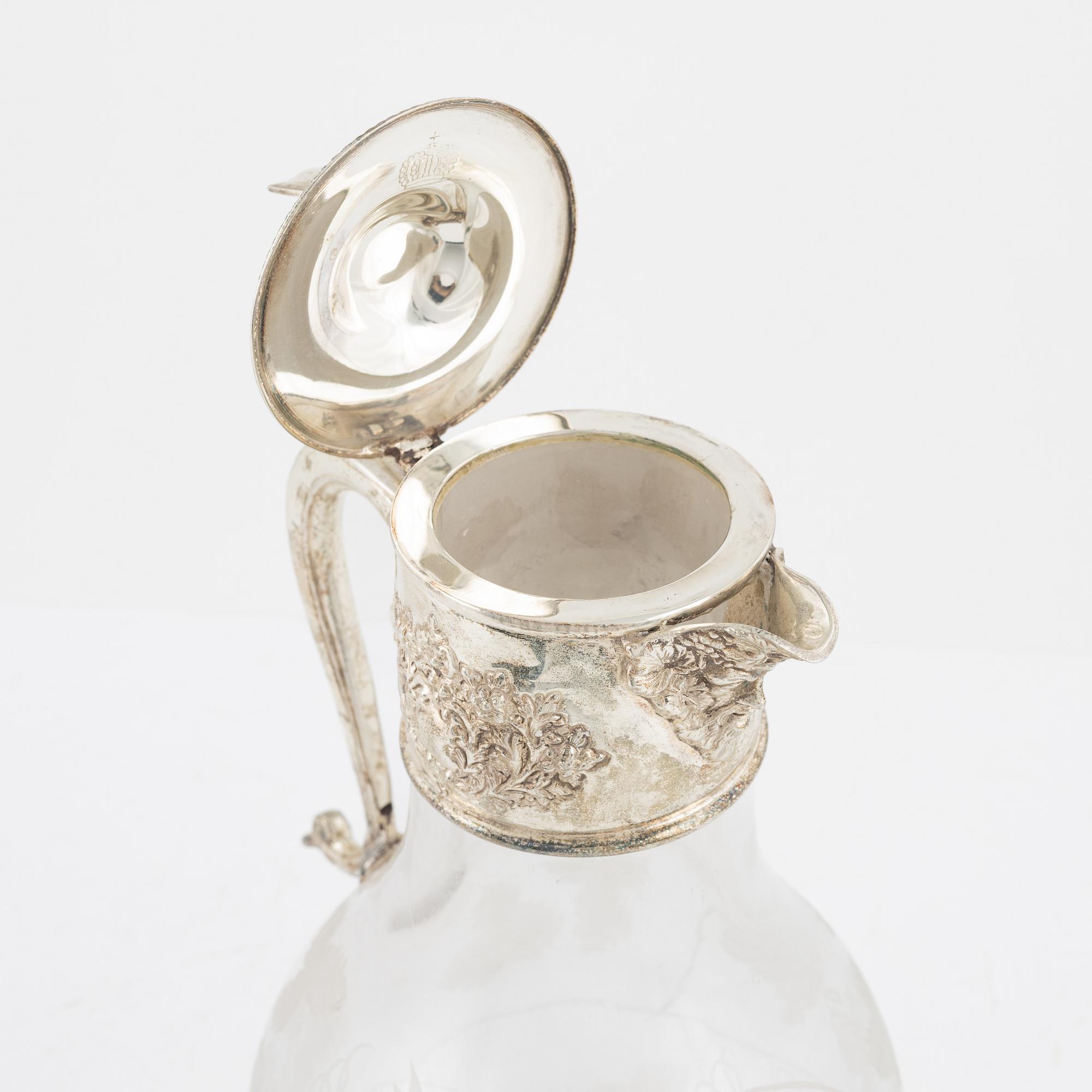 Vinkanna, glas och nysilver, omkring år 1900.