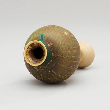 A Wilhelm Kåge 'Farsta Spirea' stoneware vase, Gustavsberg Studio 1957.