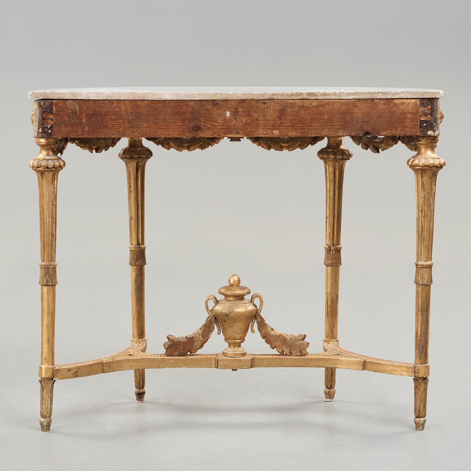 KONSOLBORD, Stockholmsarbete 1700-talets slut, Gustavianskt.