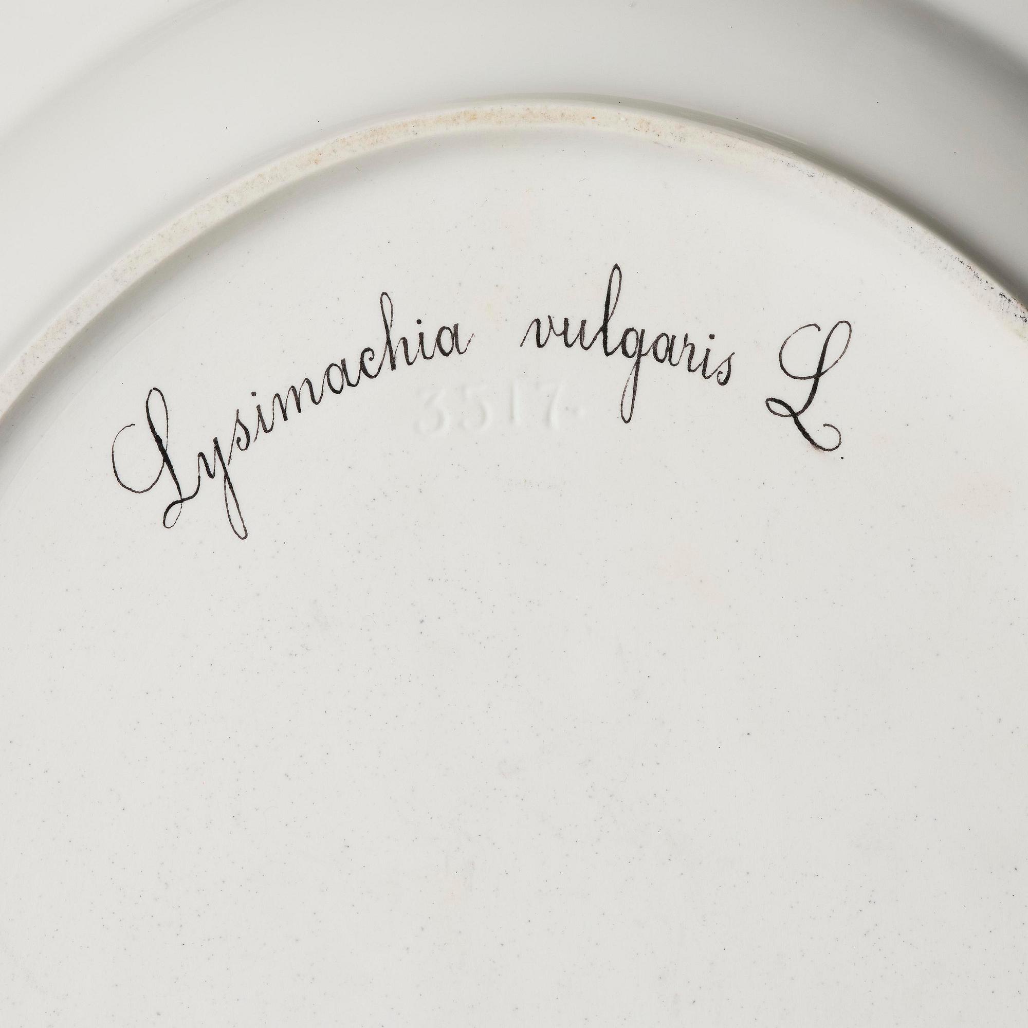 A set of two Royal Copenhagen 'Flora Danica' serving dishes, Denmark, 20th century.