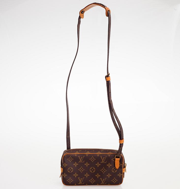 Louis Vuitton, a monogram 'Marly Bandoulière' bag.