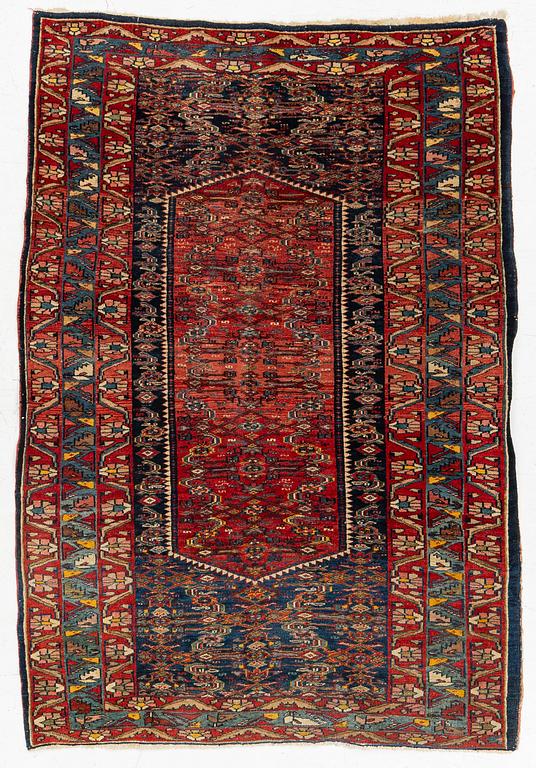 A Sarouk rug, west Persia, c. 197 x 128 cm.