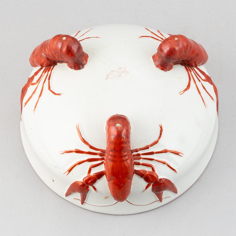 A 7 pcs crayfish service designed by Alf Wallander, Rörstrand.