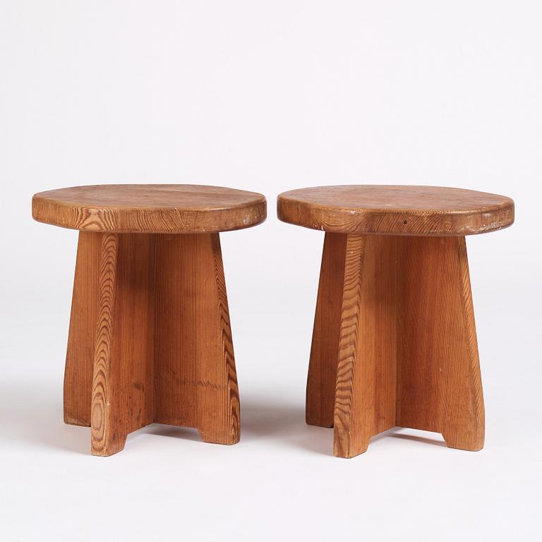 David Rosén, "Berga", pallar, 2 st, Nordiska Kompaniet 1940-tal.