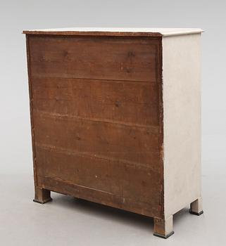 CHIFFONJÉ, 1800-talets mitt.