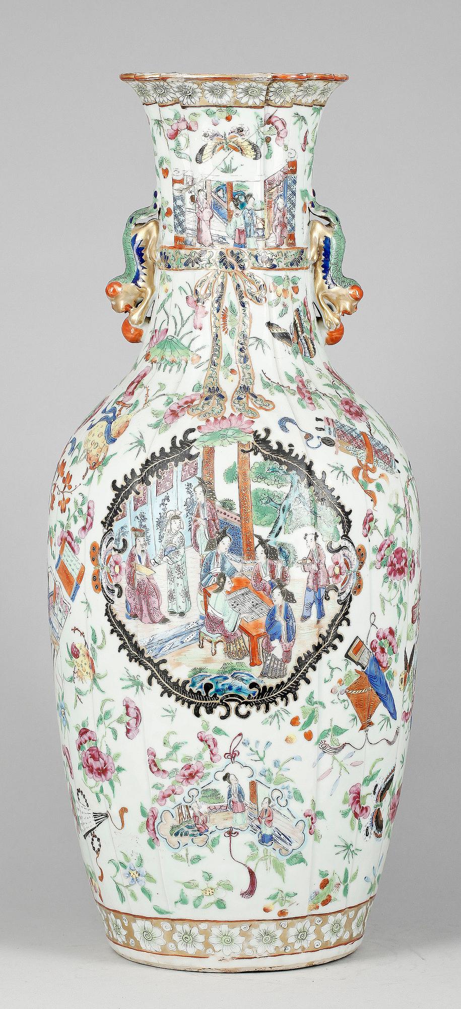 GOLVURNA, porslin, Kina, Kanton, 1800-tal.