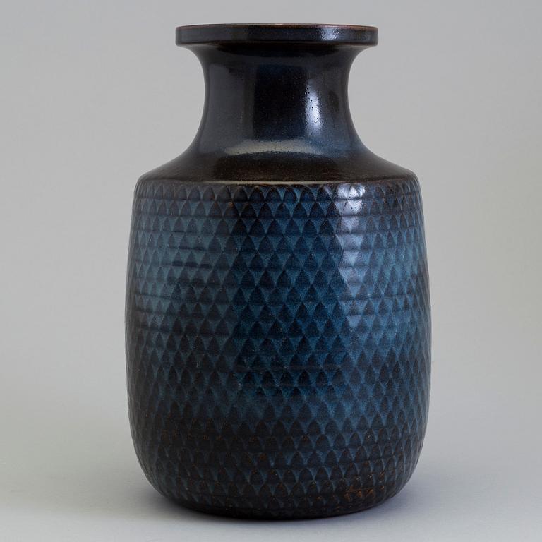 Stig Lindberg, vas, Gustavsbergs studio 1966.