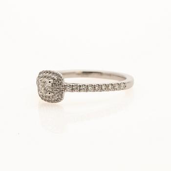 Ring, 18K gold with diamonds, Guldfynd.