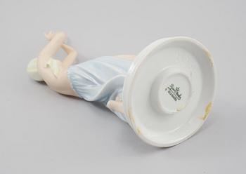 FIGURIN, porslin, Rosenthal, Tyskland, omkring 1900-talets mitt.