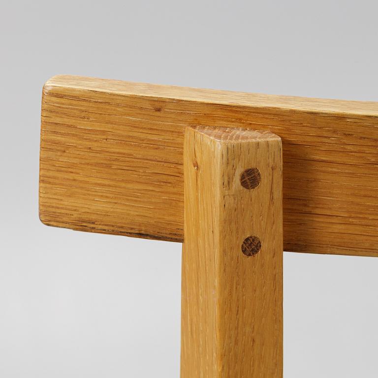 Nirvan Richter, ten chairs, Norrgavel.