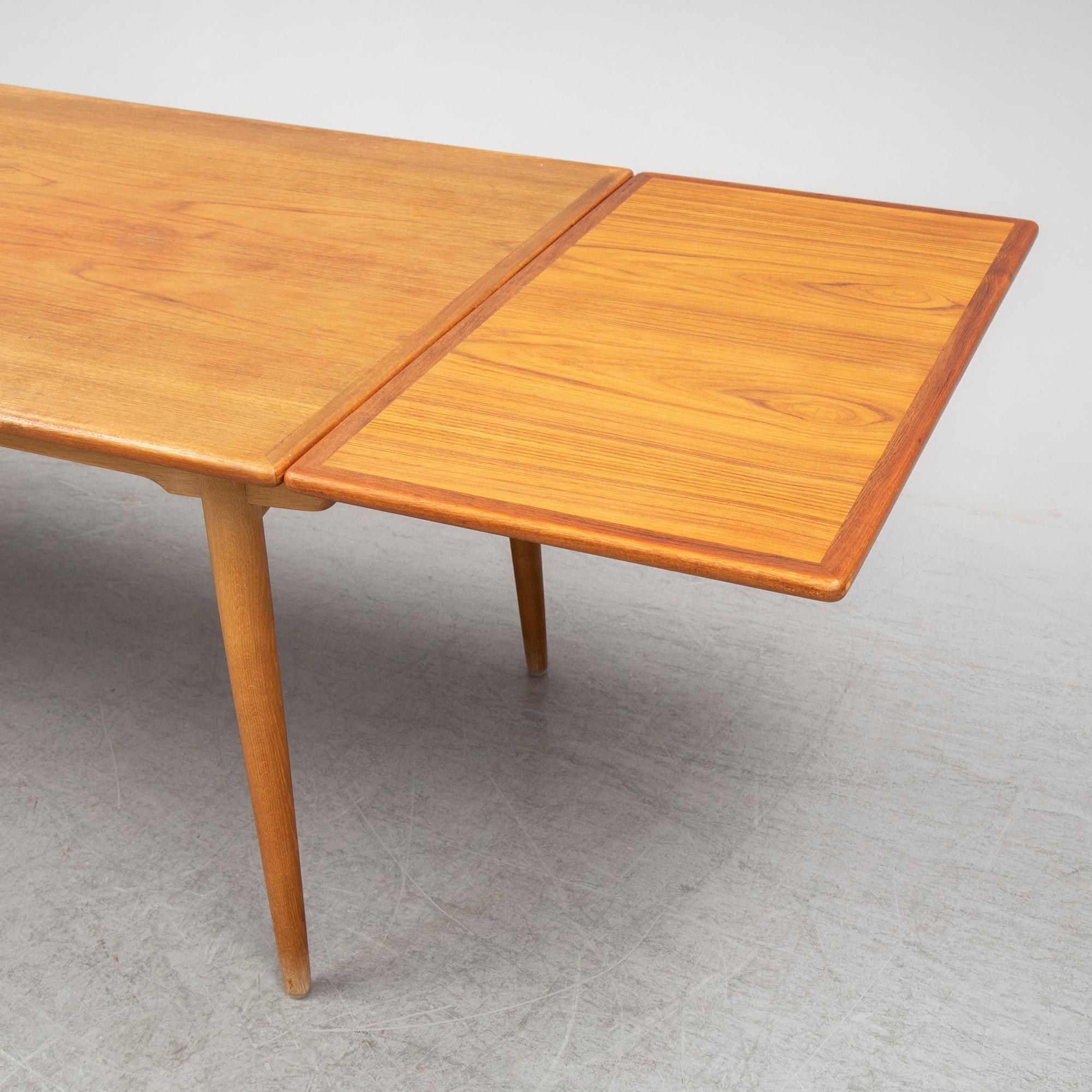 HANS J WEGNER, matbord, för Andreas Tuck. Danmark, 1960-tal.