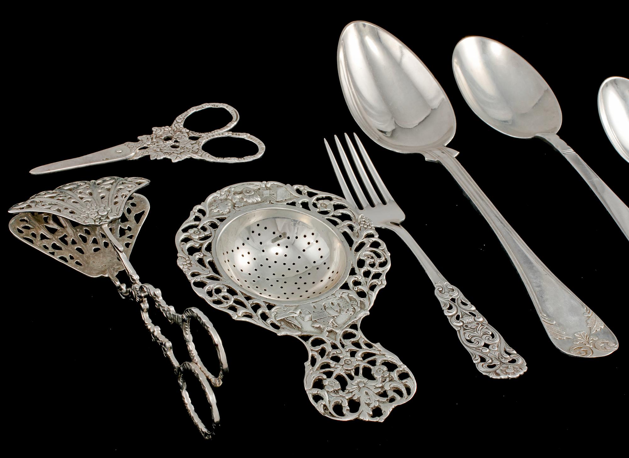 PARTI SILVER, 43 st, 1900-tal. Vikt 1000 g.
