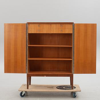 Cabinet, Swedish Modern, Tranås Möbelfabrik AB, 1940s.