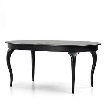 145. Uno Åhrén, a Swedish Grace dining table, 1920s.