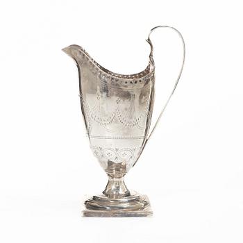 An English silver cream jug, London, 1791.