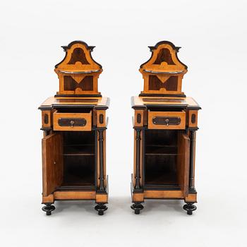 Sängbord ett par 1900-talets första hälft.