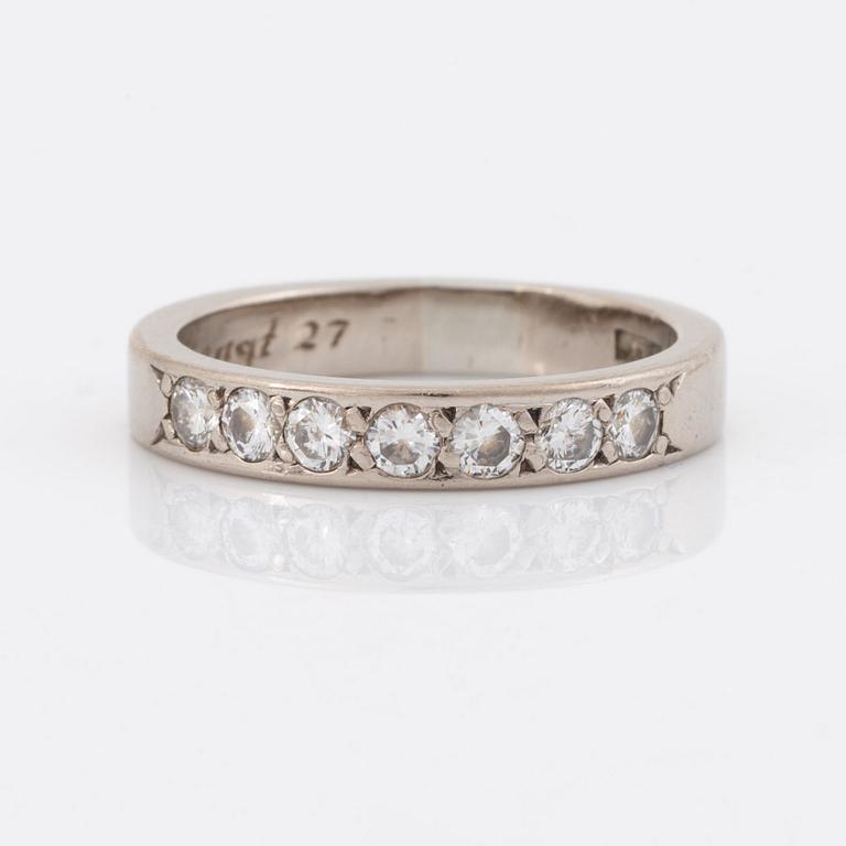 Brilliant cut diamond ring.