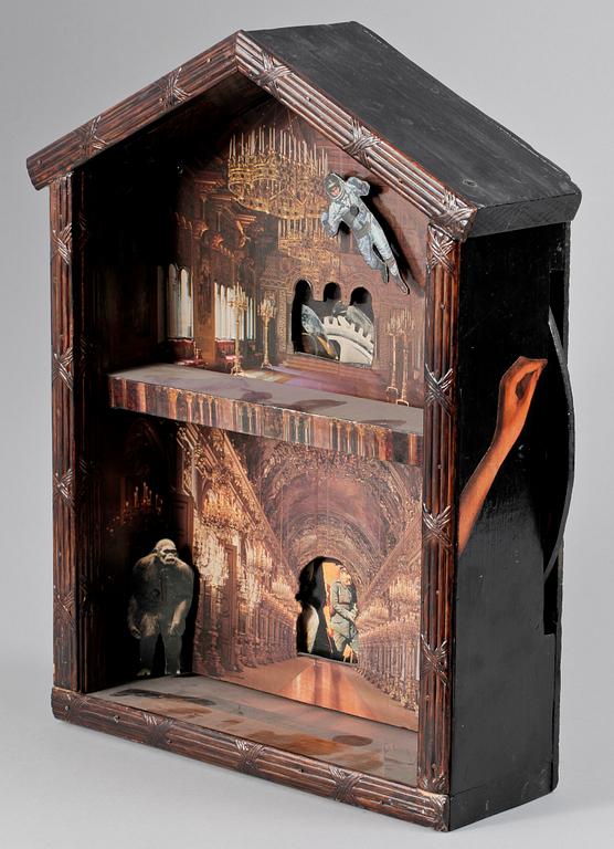 CRISTA GRAUER, skulptur, mixed media 'Dream House.' Sign och dat 1974.