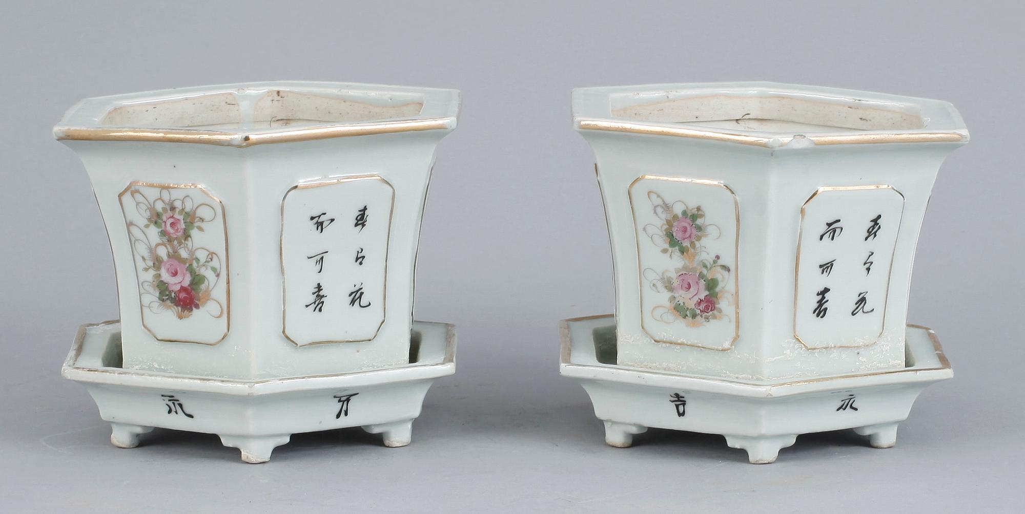 YTTERFODER,  ett par, porslin, Kina, 1800/1900-tal.