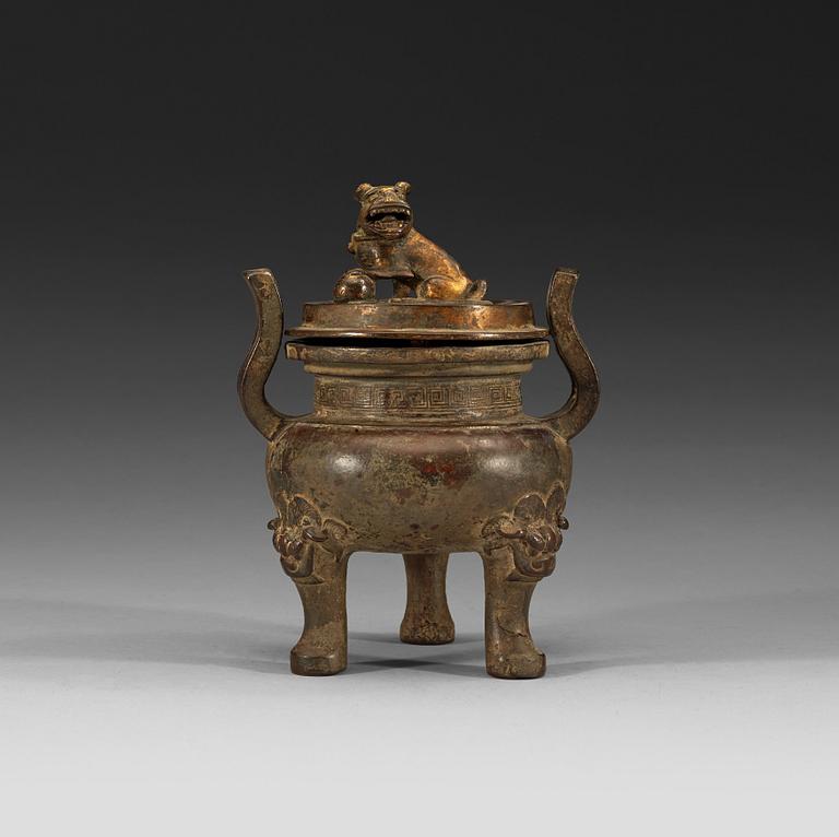 A bronze tripod censer with cover, late Ming or early Qing Dynasty, 17th Century.