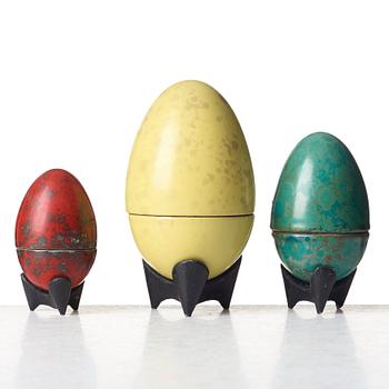 Hans Hedberg, a set of three faience sculptures of eggs, Biot, France.