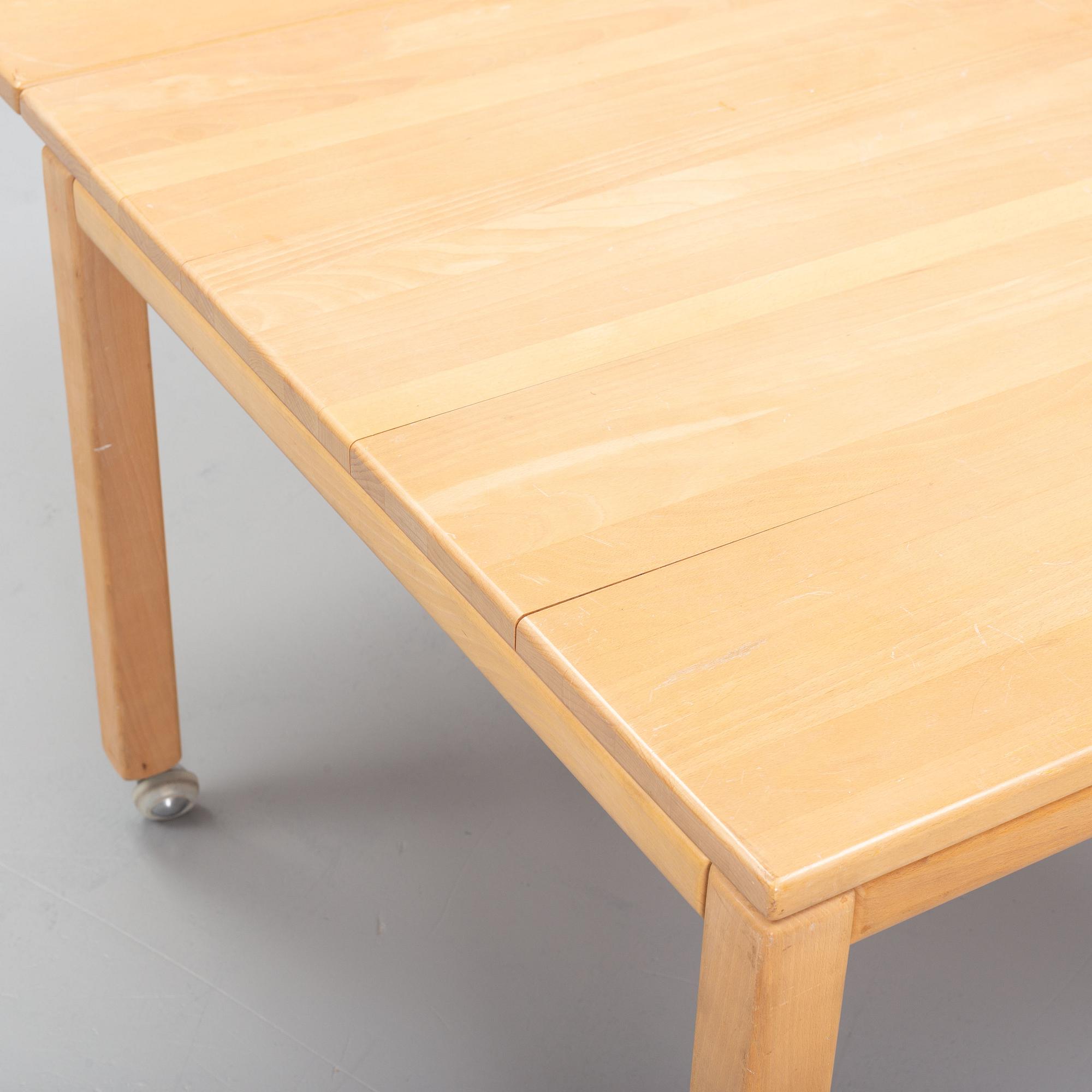 A beech coffee table, Haslev Møbler, second half of the 20th Century.