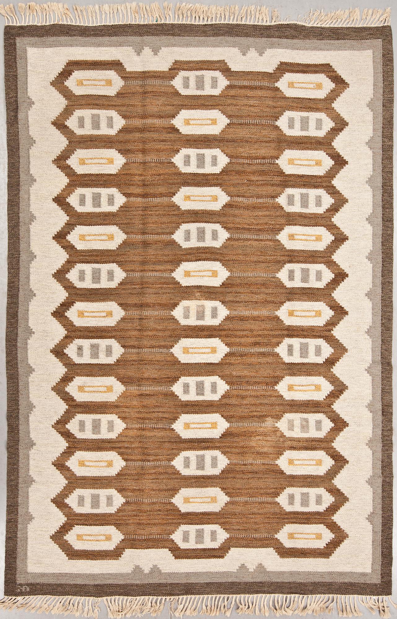 MATTA, rölakan, monogramsignerad (JA?), 1900-talets mitt. Ca 282 X 196cm.