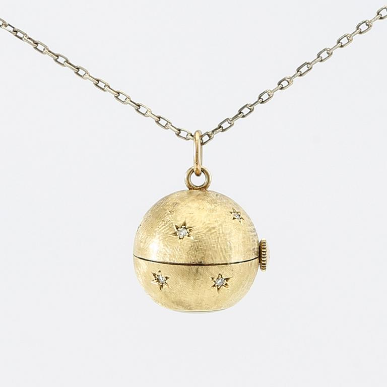 Pendant with Lotos 14K gold clock and round single-cut diamonds.