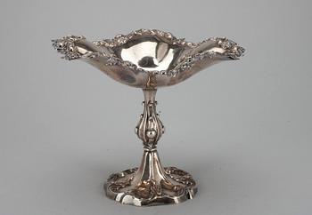 SKÅL, silver, Gustav Möllenborg, Stockholm 1856. Vikt 309 g.