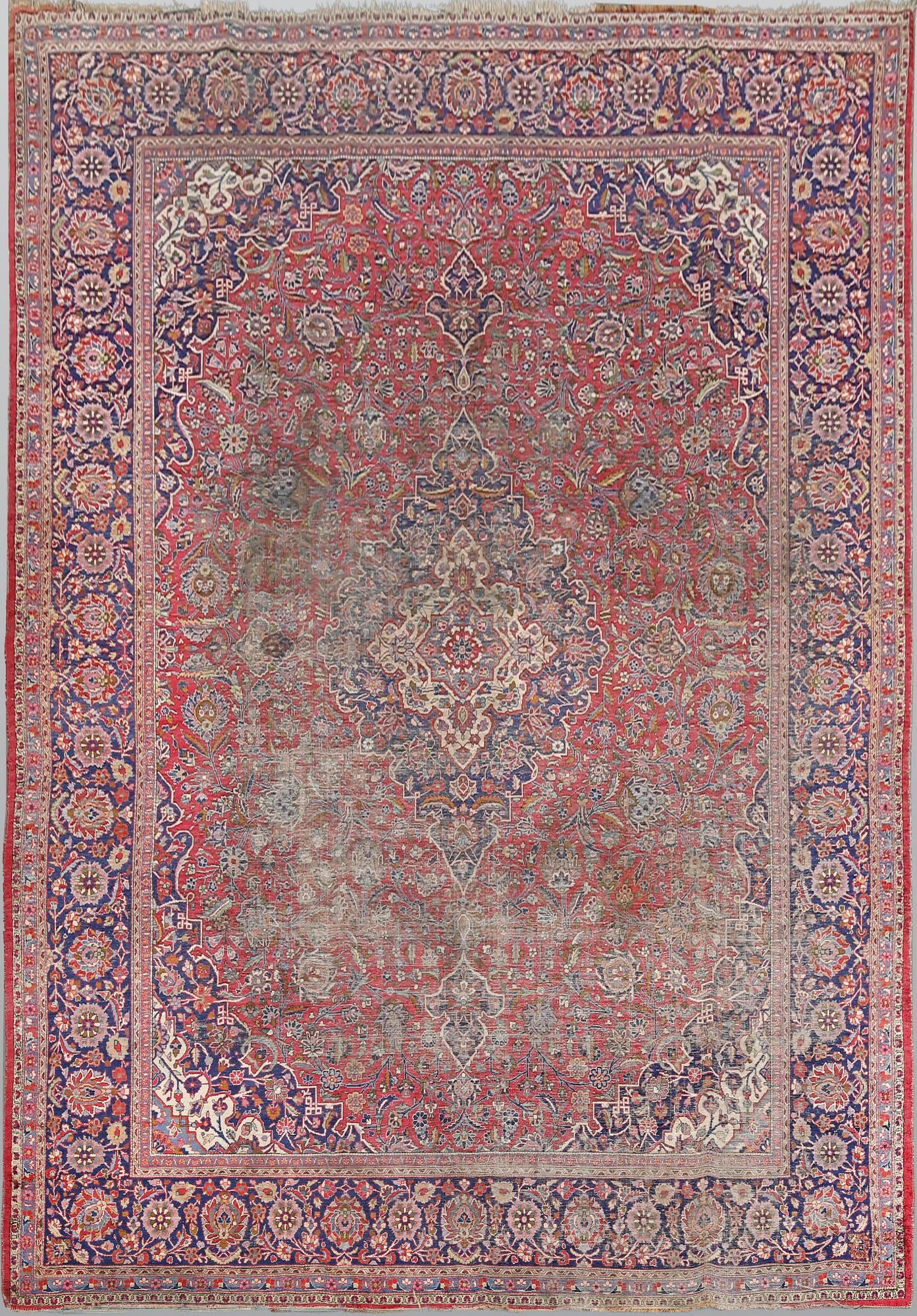 A carpet, Semi-antique Silke Keshan, ca 300 x 210 cm.