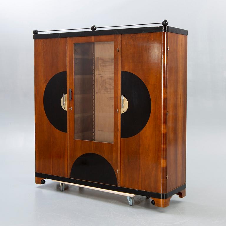 An Art Deco cabinet 1930s.