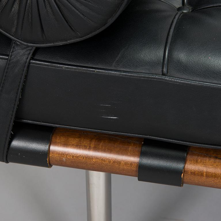 Ludwig Mies van der Rohe, Daybed, "Barcelona" Knoll Studio 2007.