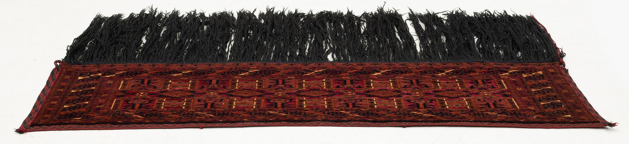Antik Saryk Torba, part silk, ca 139 x 38 cm.