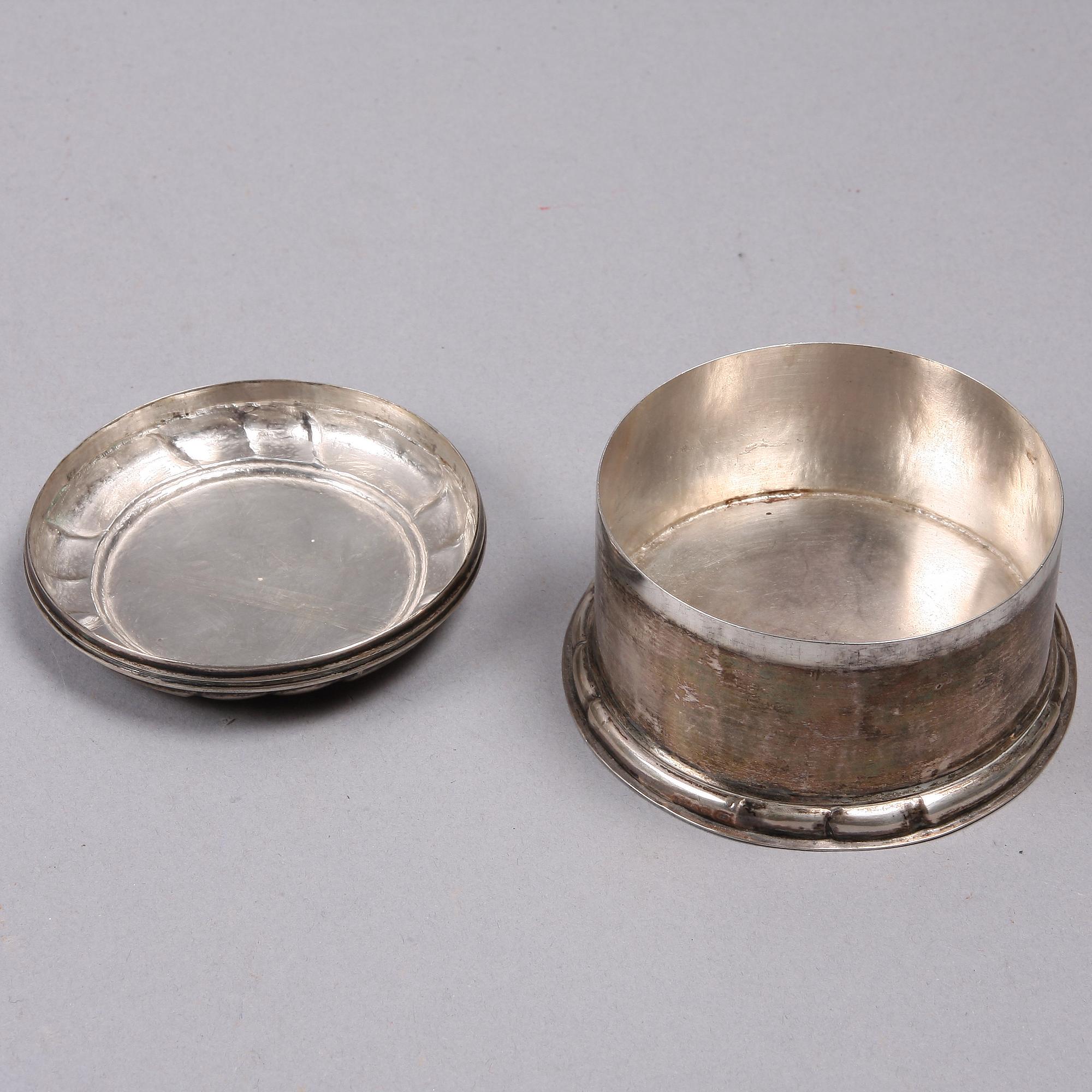 DOSA, silver, troligen Norge, 1700/1800.