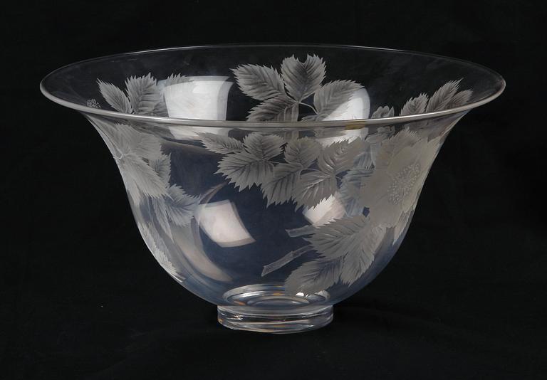 SKÅL, glas, Lisa Bauer, Kosta Limited Edition. Sign och numr 104/375.