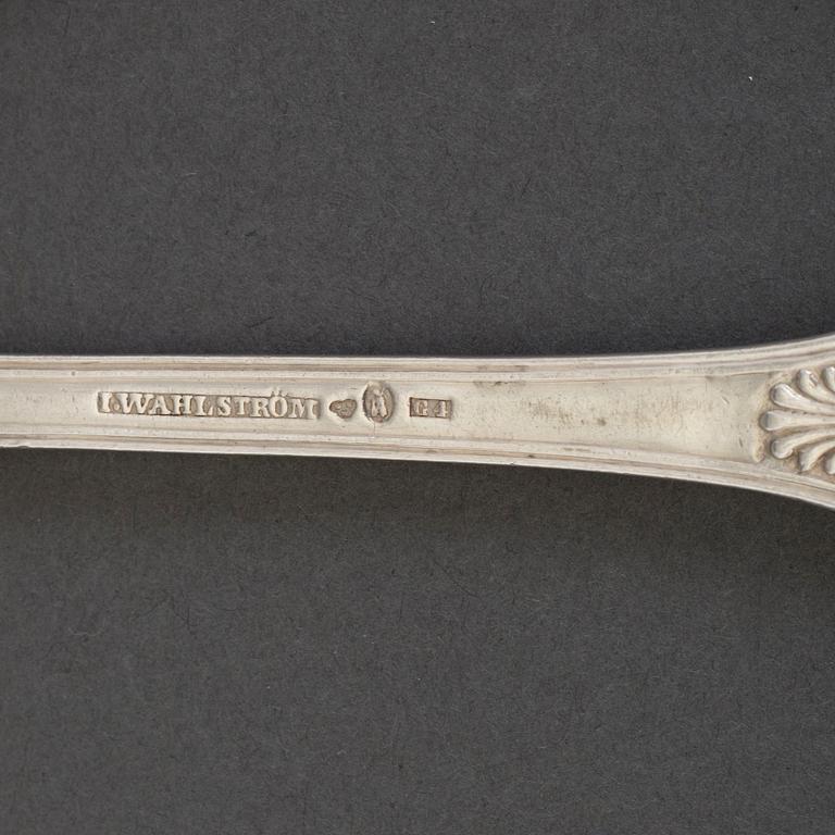 BESTICK, 16 delar, bl.a Wahlström, 1800-tal.