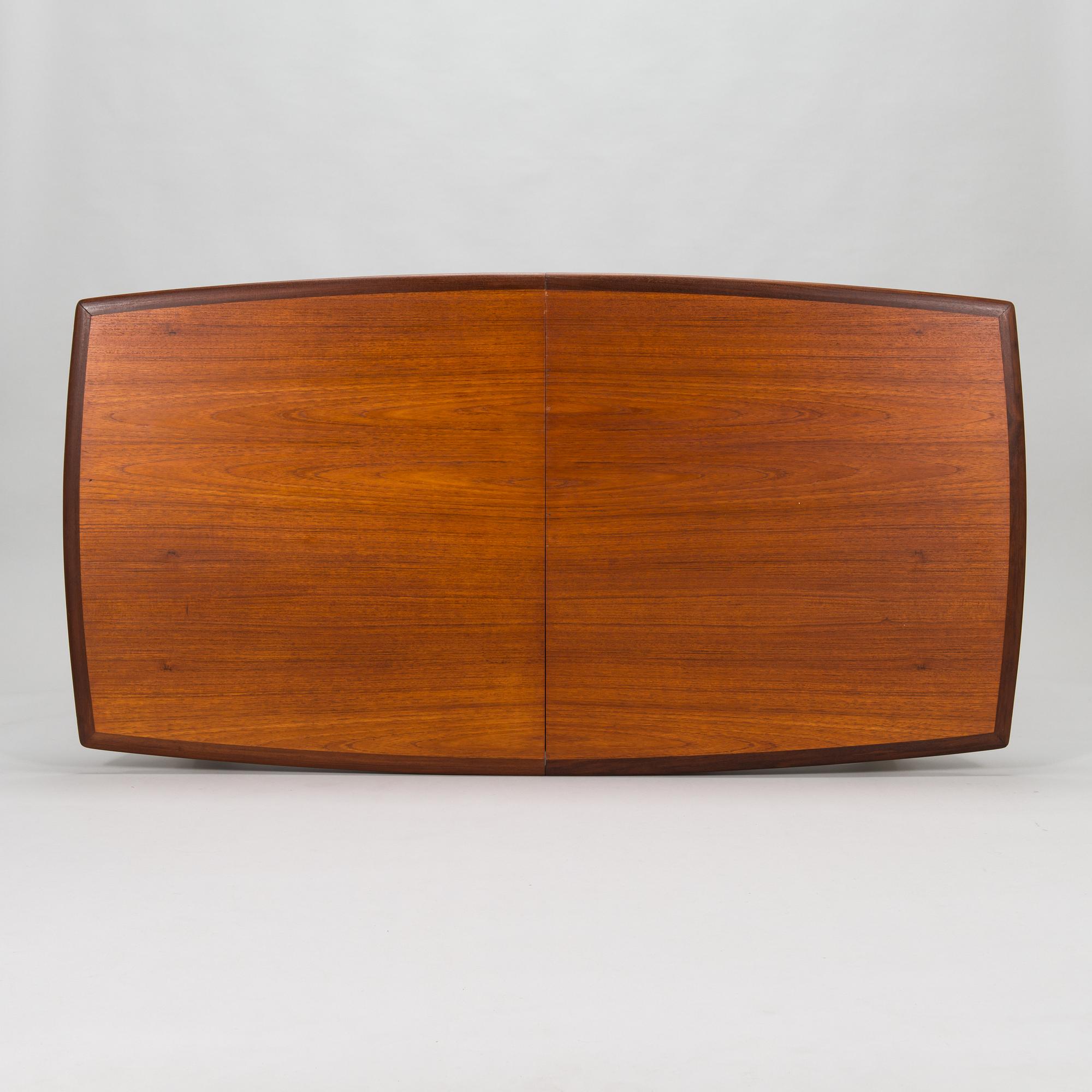 Arne Hovmand-Olsen, 1950's dining table and four chairs for Mogens Kold, A/S Kerteminde, Denmark.