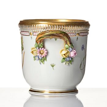 A Royal Copenhagen 'Flora Danica' wine cooler/jardiniere, Denmark, 20th century.