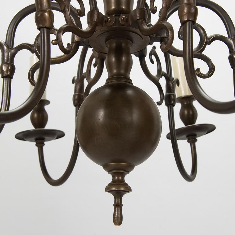 Paavo Tynell, a 1920/1930's chandelier 'B3' for Taito.