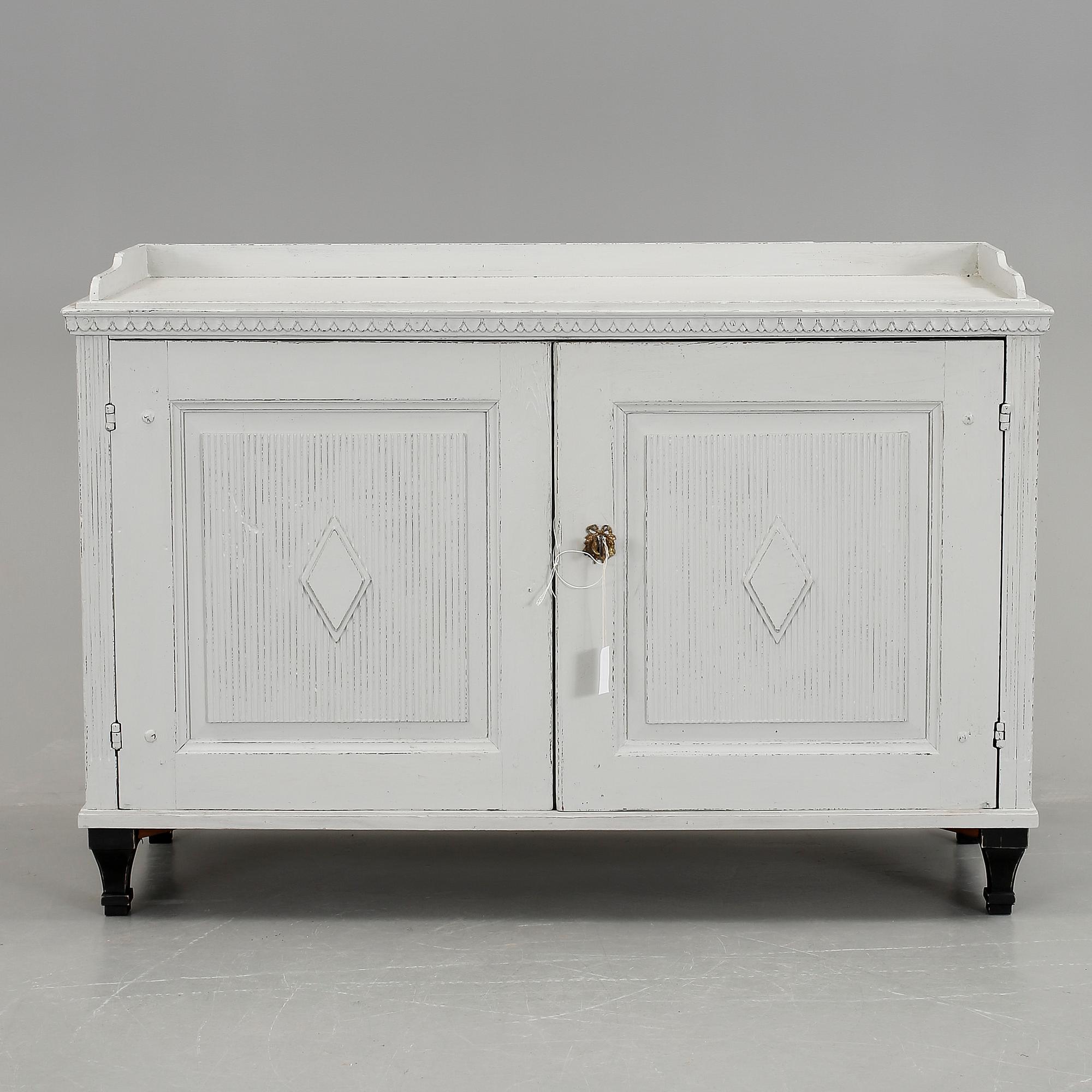 SKÄNK, gustaviansk, 1800-talets första hälft.